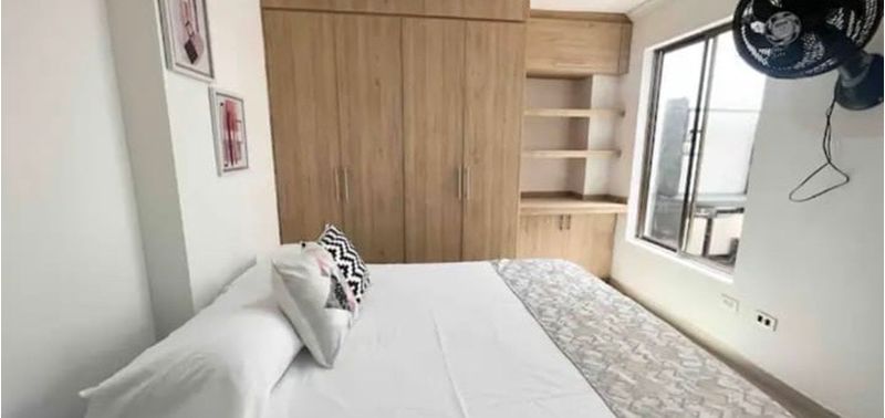 Apartamento en Venta en Medellín, Laureles-4