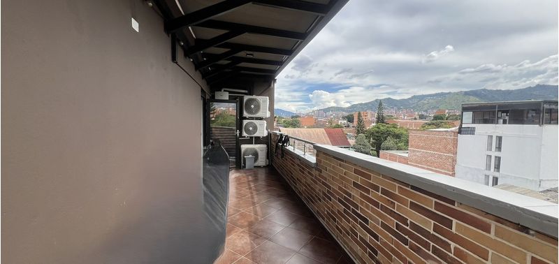 Apartamento en Venta en Medellín, Belén Rosales-2