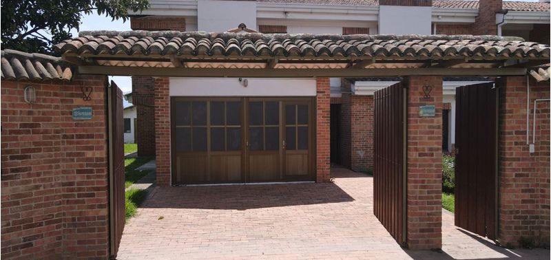 Casa en Venta en Cota, Cota-12