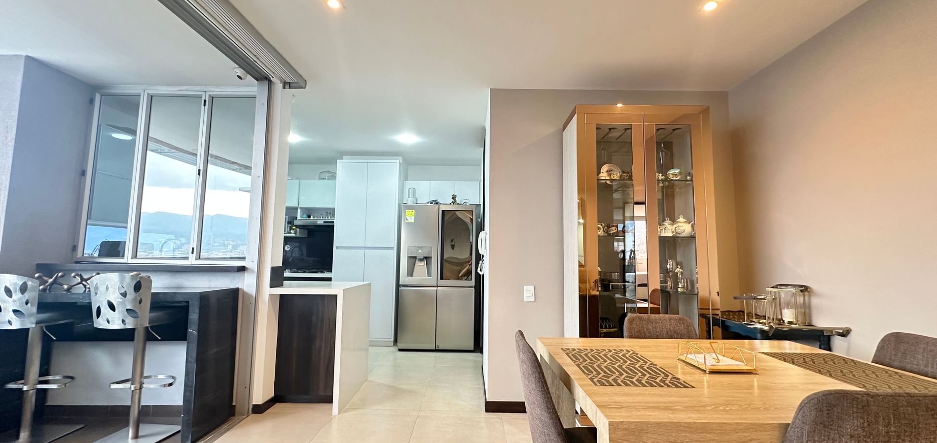 Apartamento en Venta en Medellín, Santa María de los Ángeles-1