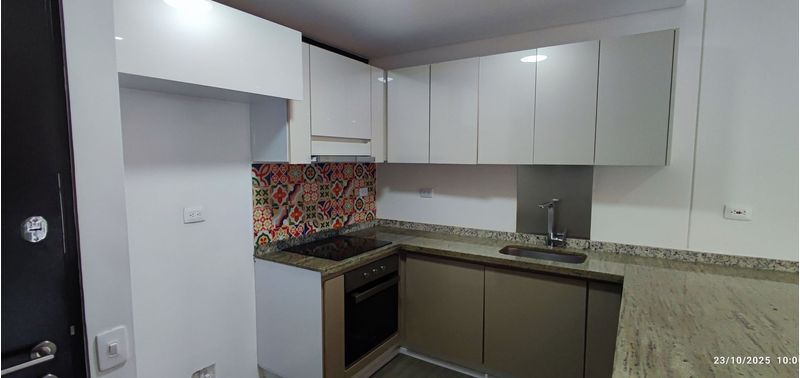 Apartamento en Venta en Bogotá, D.C., San Martín-4