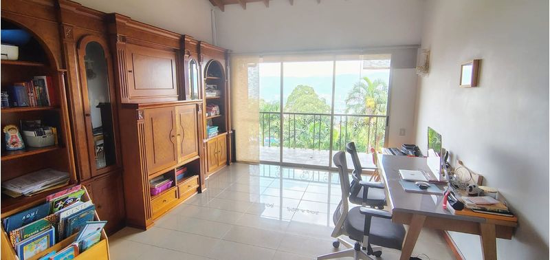 Casa en Venta en Medellín, El Poblado-10
