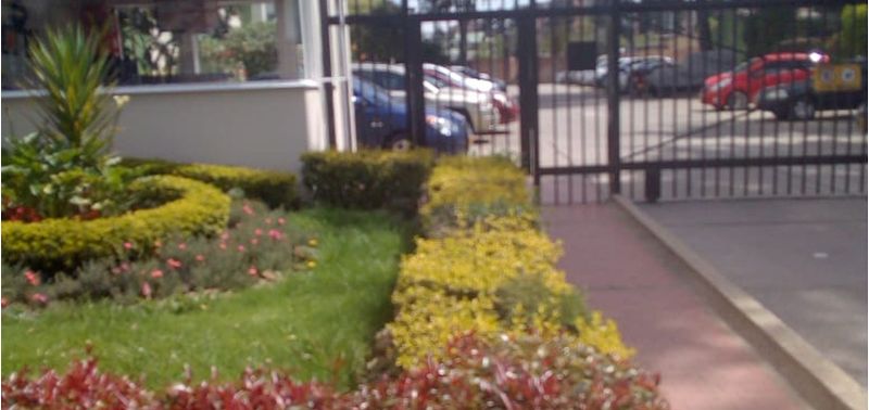 Casa en Venta en Bogotá, D.C., Pontevedra-0