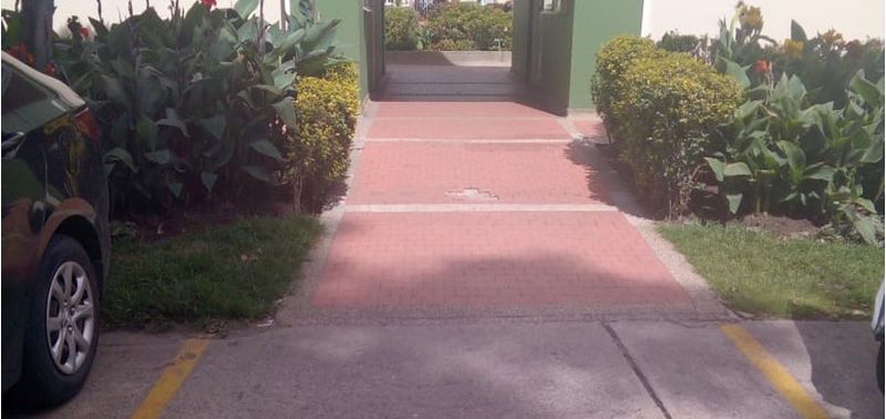 Casa en Venta en Bogotá, D.C., Pontevedra-4