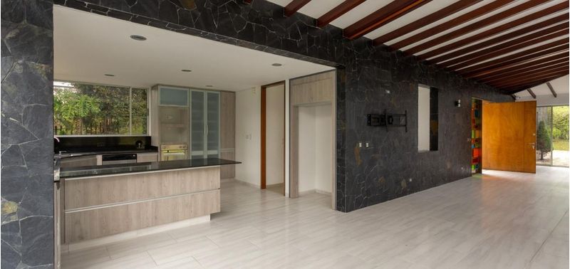 Casa en Venta en Envigado, Loma Del Escobero-3
