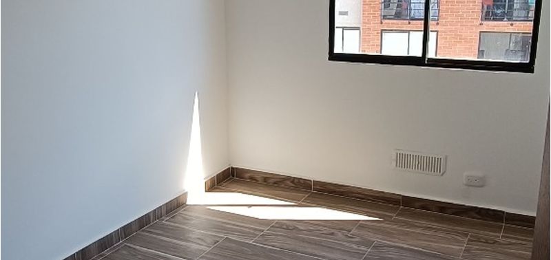 Apartamento en Venta en Bogotá, D.C., Reserva de Madrid-4