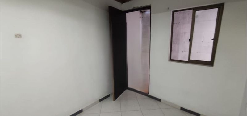 Casa en Venta en Medellín, Robledo-1