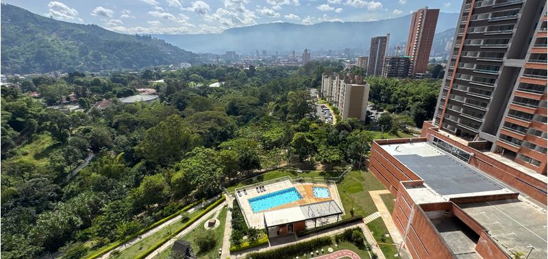Apartamento en Venta en Itagüí, Itaguí-1