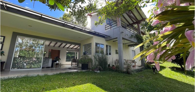 Casa en Venta en El Carmen De Viboral, El Carmen de Viboral-0