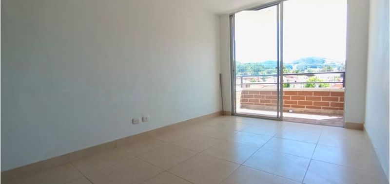 Apartamento en Venta en La Ceja, La Ceja-0