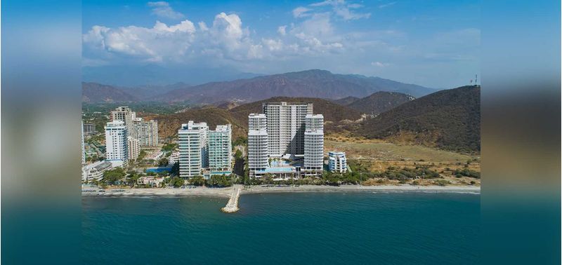 Caribbean Beach Resort proyecto de vivienda