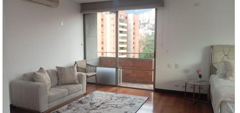 Apartamento en Venta en Medellín, El Poblado-10