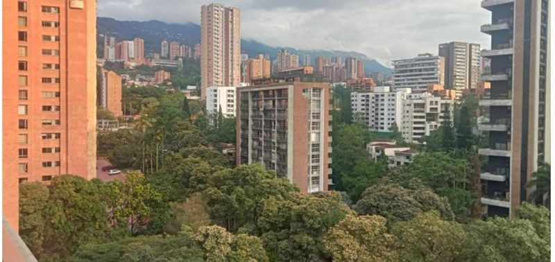 Apartamento en Venta en Medellín, El Poblado-13