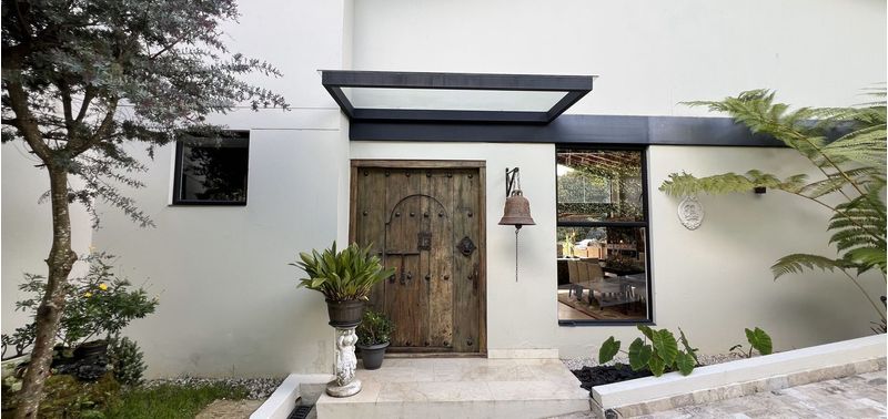 Casa en Venta en Medellín, Vereda Perico Santa Elena-0