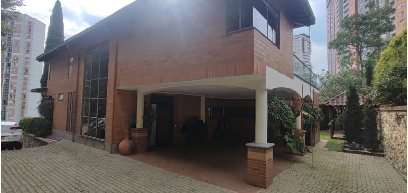 Casa en Venta en Sabaneta, Aves Maria-1