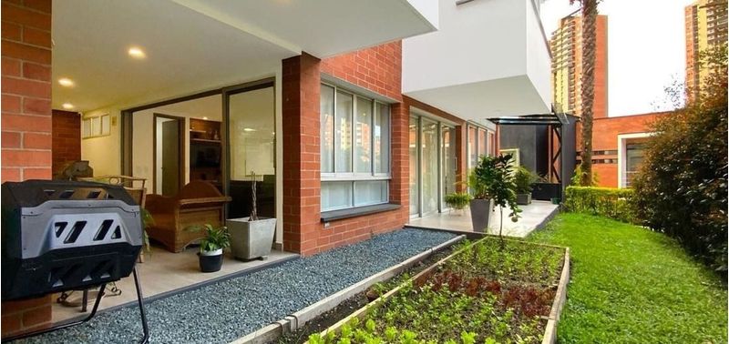 Casa en Venta en Sabaneta, Cañaveralejo-0