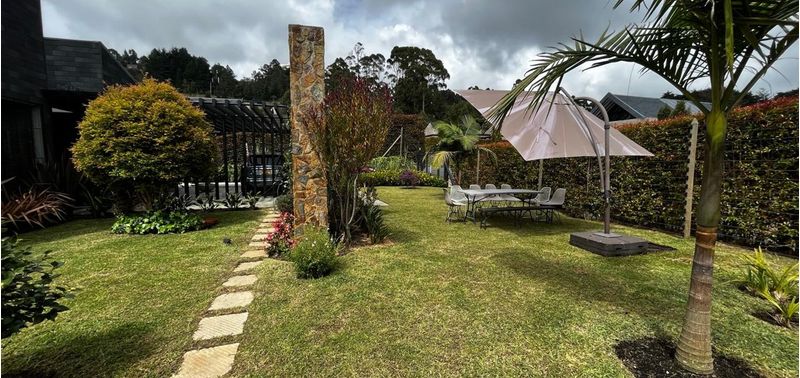 Casa en Venta en Envigado, Alto De Palmas-9