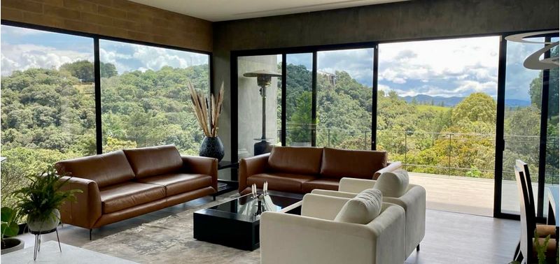Casa en Venta en Envigado, Alto De Palmas-1