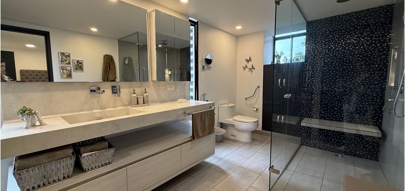 Apartamento en Venta en Medellín, El Poblado-0