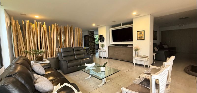 Apartamento en Venta en Medellín, El Poblado-1