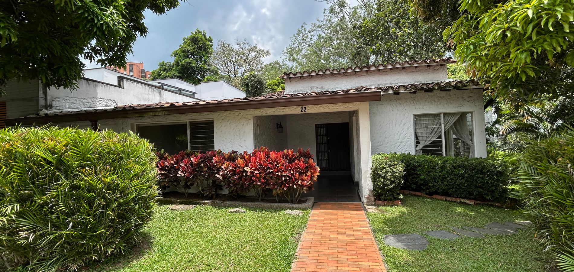 Casa en Venta en Medellín, El Castillo-1