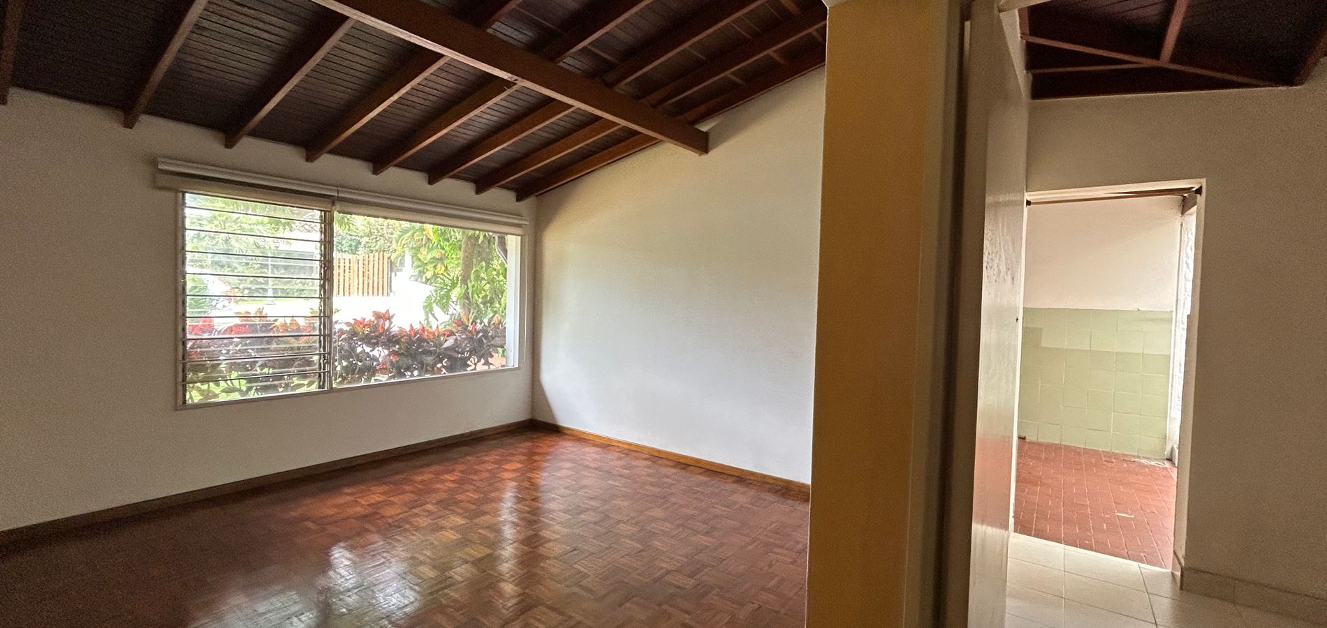 Casa en Venta en Medellín, El Castillo-3