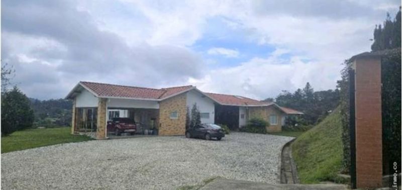 Casa en Venta en Retiro, Pantanillo