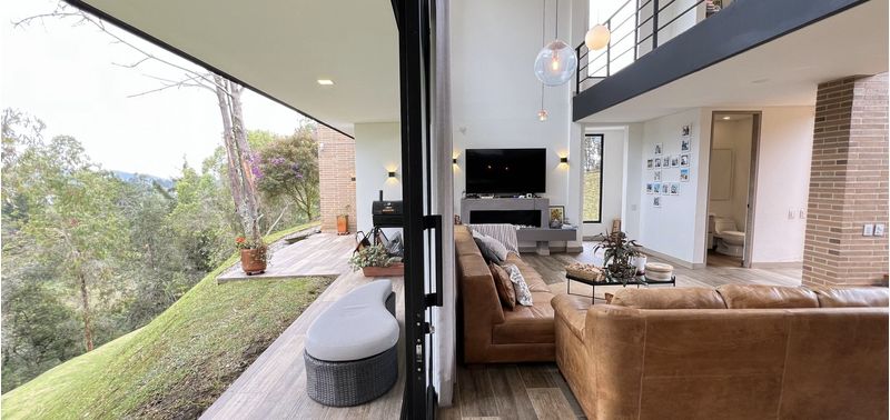 Casa en Venta en Envigado, Alto De Palmas-3