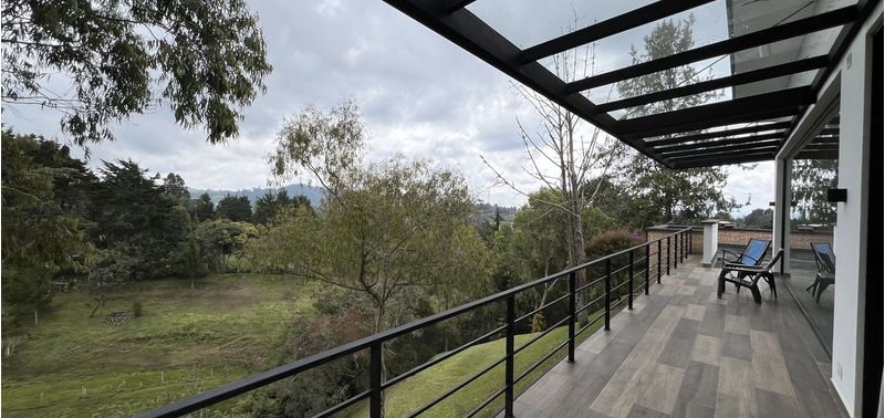 Casa en Venta en Envigado, Alto De Palmas-12