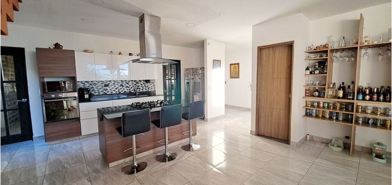 Casa en Venta en El Carmen De Viboral, El Carmen de Viboral-13