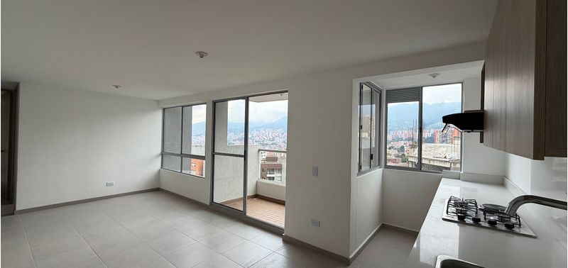 Apartamento en Venta en Envigado, La Cuenca-2