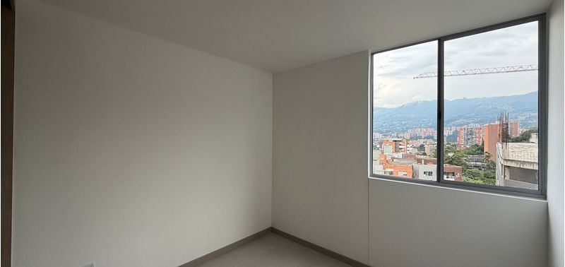 Apartamento en Venta en Envigado, La Cuenca-4