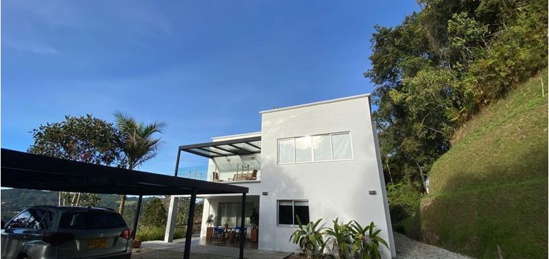 Casa en Venta en Envigado, Alto De Palmas-0