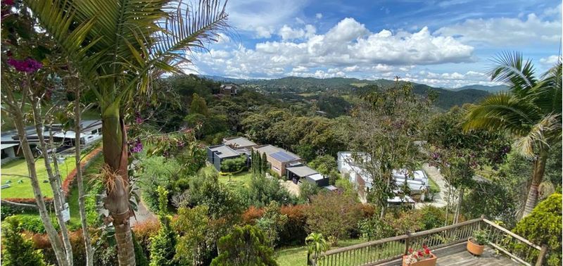 Casa en Venta en Envigado, Alto De Palmas-11
