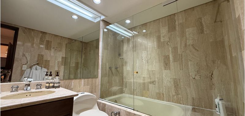 Apartamento en Venta en Medellín, El Poblado-17