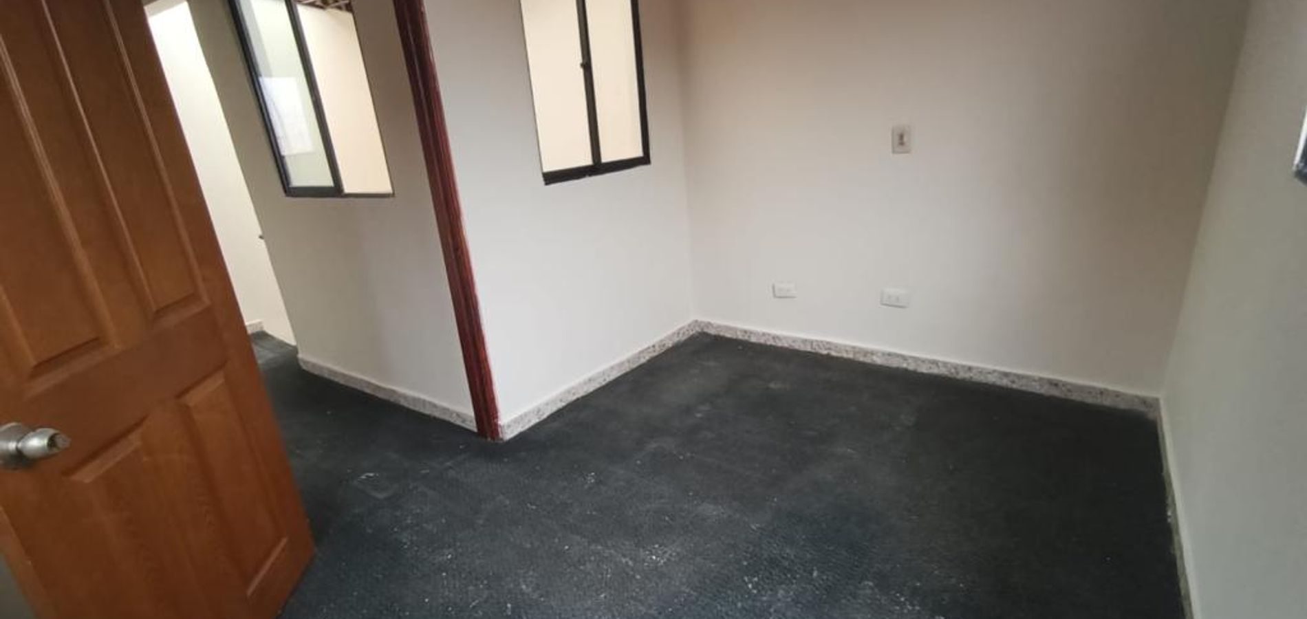 Casa en Venta en Medellín, Belén Las Playas-1