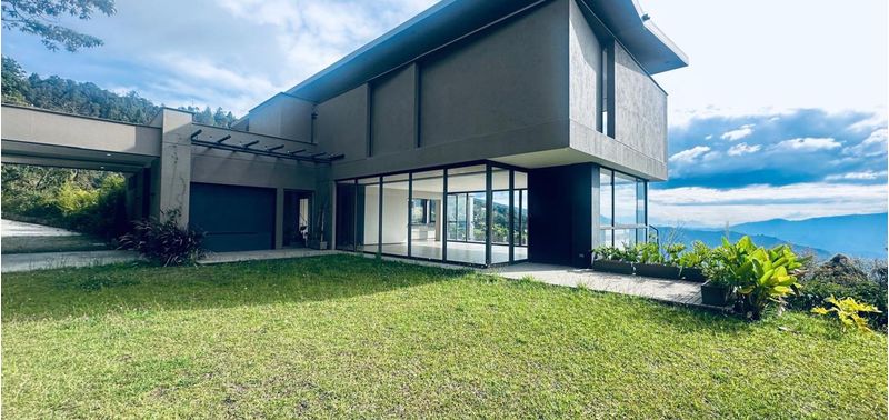 Casa en Venta en Envigado, Alcalá