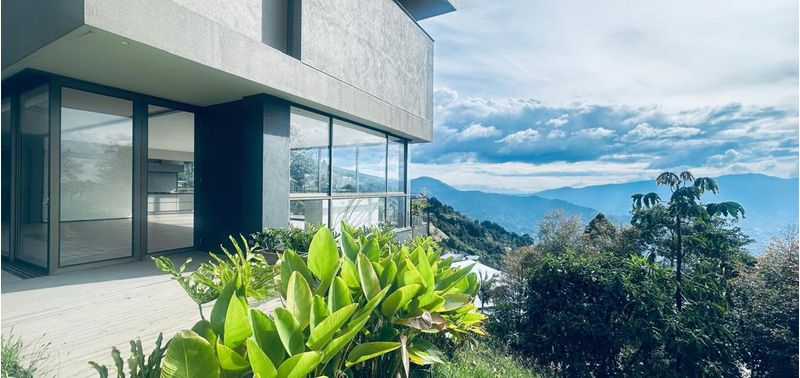 Casa en Venta en Envigado, Alcalá-8