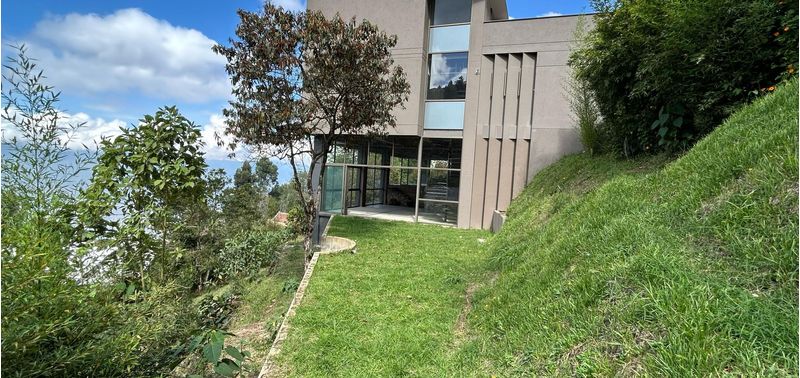 Casa en Venta en Envigado, Alcalá-9