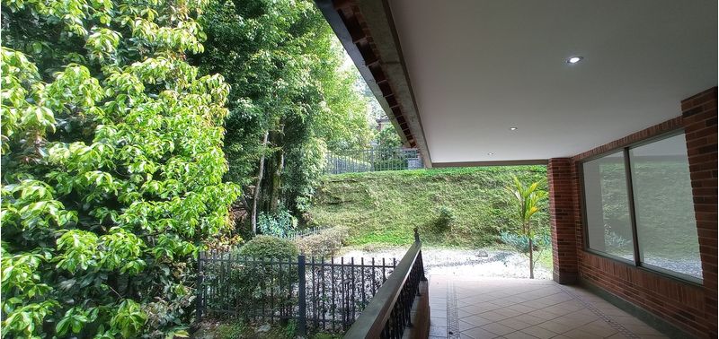 Casa en Venta en Medellín, El Poblado-5