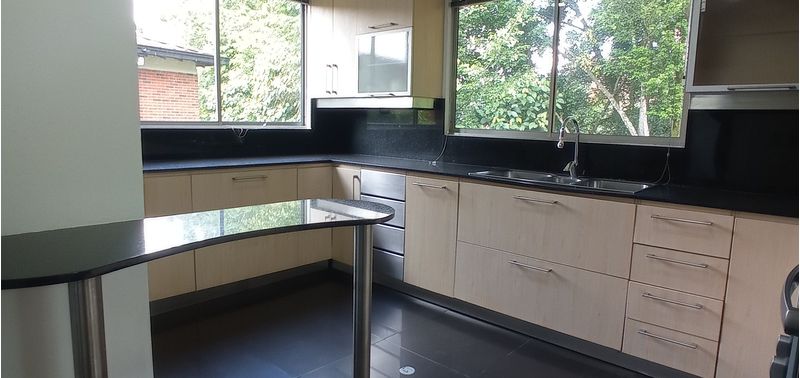Casa en Venta en Medellín, El Poblado-12