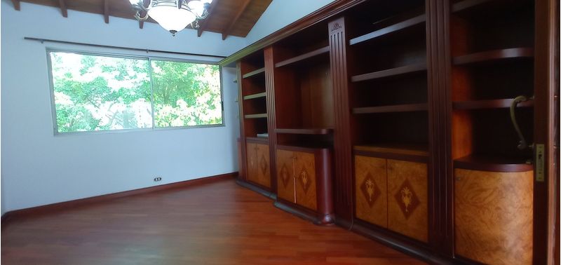 Casa en Venta en Medellín, El Poblado-18