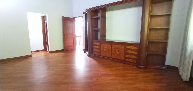 Casa en Venta en Medellín, El Poblado-19