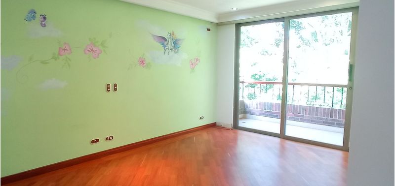 Casa en Venta en Medellín, El Poblado-23