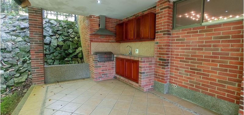 Casa en Venta en Medellín, El Poblado-35