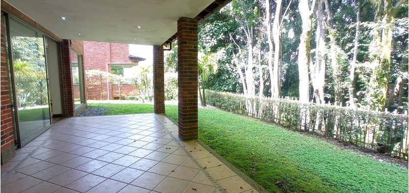 Casa en Venta en Medellín, El Poblado-36