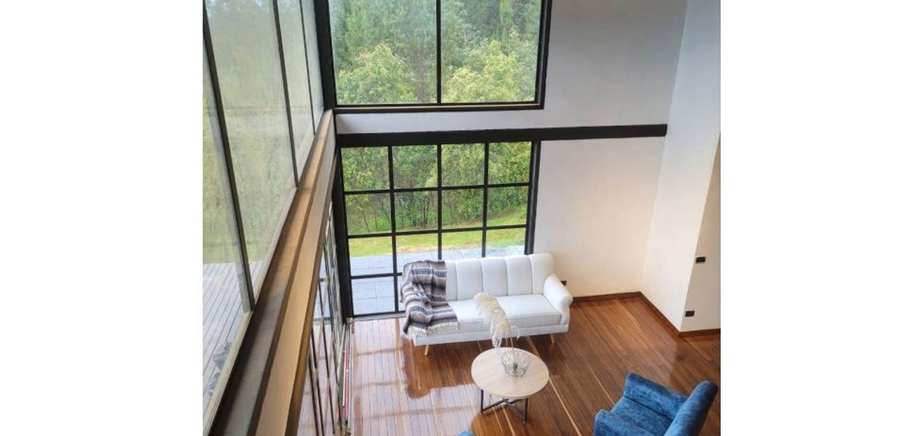 Casa en Venta en Medellín, Corregimiento Santa Elena-1