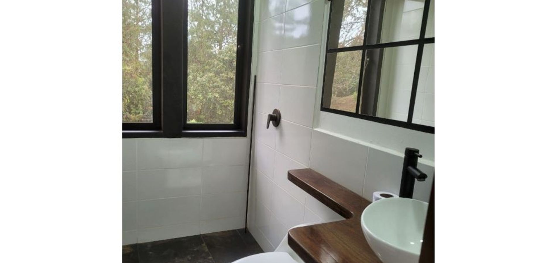 Casa en Venta en Medellín, Corregimiento Santa Elena-2