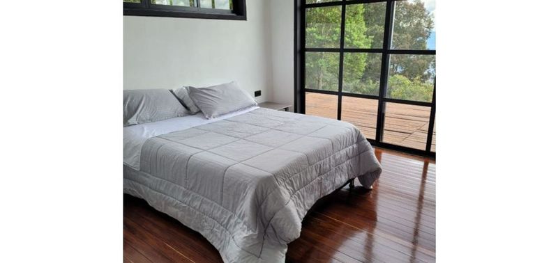Casa en Venta en Medellín, Corregimiento Santa Elena-4