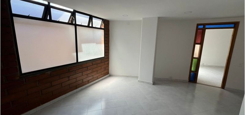 Apartamento en Venta en Medellín, Floresta-2